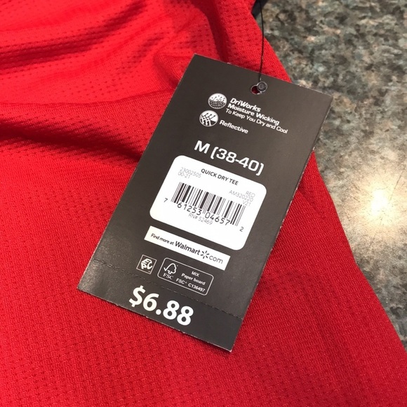 Athletic Works medium DriWorks red short sleeve moisture wicking - Picture 8 of 8